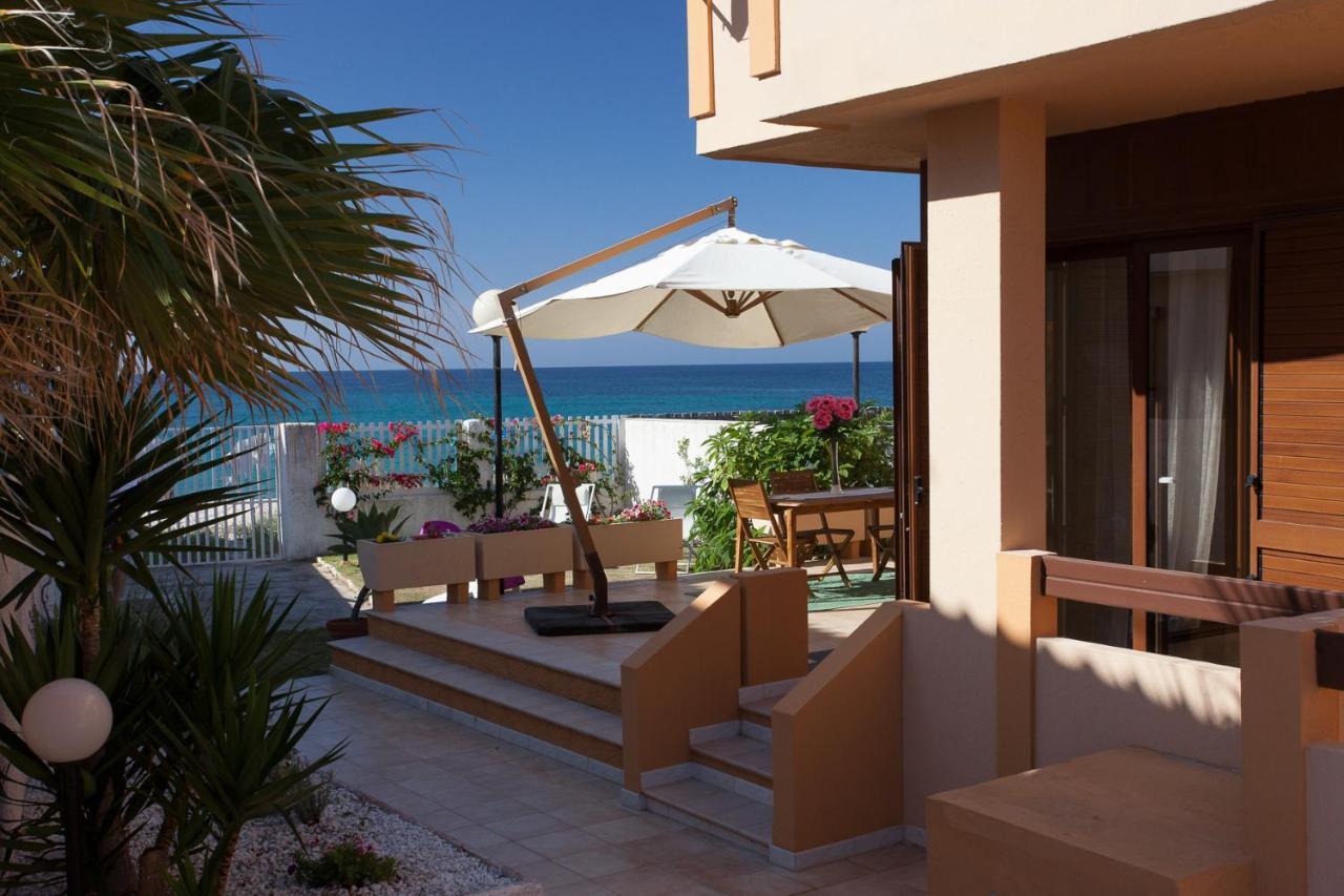Villa Lucia Sul Mare Sant'Andrea  Экстерьер фото